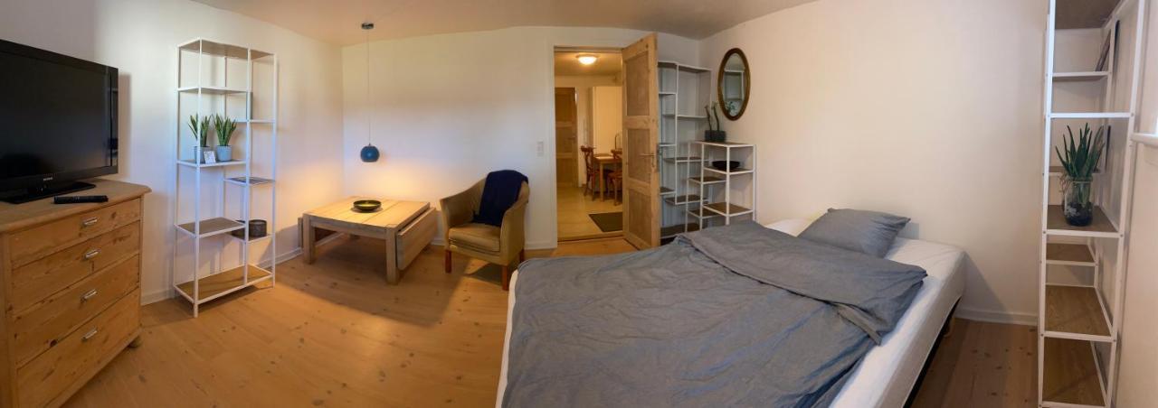 Vaerelse Med Eget Kokken Og Bad Apartment Esbjerg Exterior foto